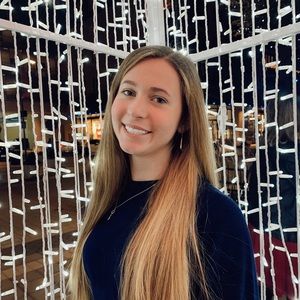 Meet your Posher, Alyson